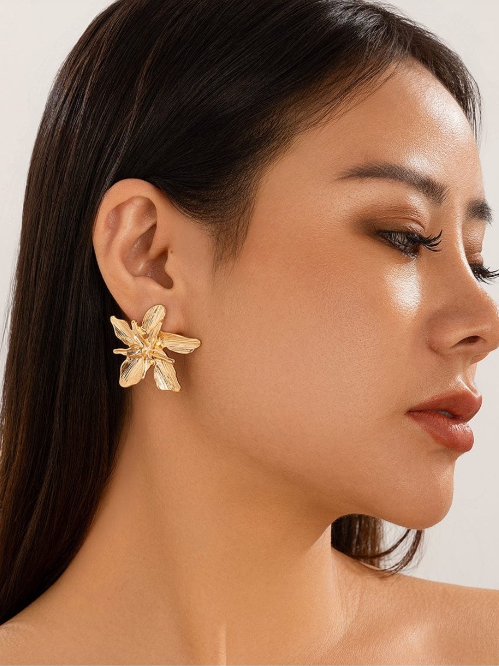 Zara Gold Floral Petal Earrings